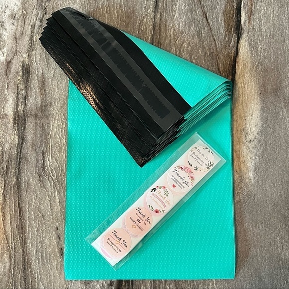 15 Embossed 6x9 Poly Mailers, Teal & 15 Thank you Stickers - Picture 2 of 9